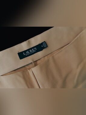 Lauren Ralph Lauren Beige pant  with Branded Silver Zipper Pull